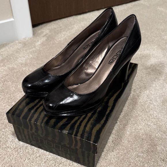 Moda Shoes - Moda Glossy Black Women's Heels